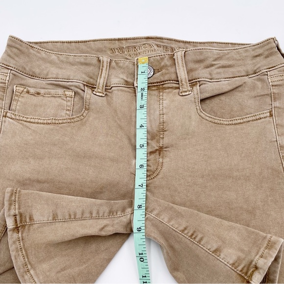American Eagle Outfitters Super Stretch Twill X Midi Shorts Khaki Tan Size 6 - Picture 8 of 9